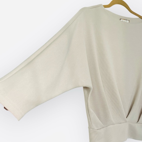 Eri + Ali Batwing Boat Neck Elegant Micro Rib Cotton Long Sleeve Top S P Beige - Picture 2 of 6